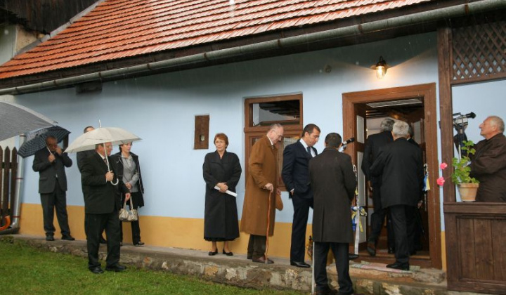 Fotka - Otvorenie izby Jura Hronca